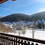 Alpehytte Le Grand Cerf En Rondins Avec Jacuzzi