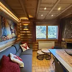 Alpehytte Le Grand Cerf En Rondins Avec Jacuzzi La Bresse