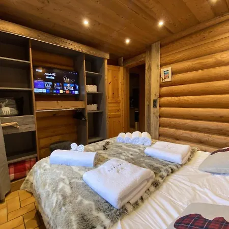 Le Grand Cerf En Rondins Avec Jacuzzi Chalet