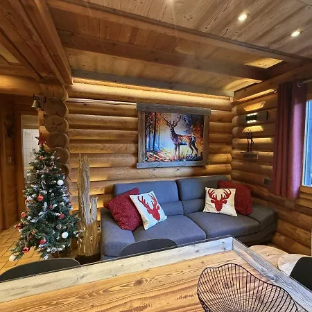 Le Grand Cerf En Rondins Avec Jacuzzi Horská chata La Bresse