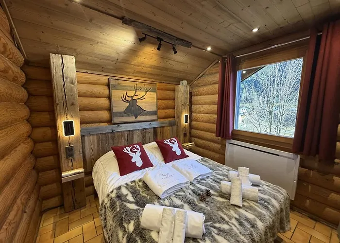 Le Grand Cerf En Rondins Avec Jacuzzi *